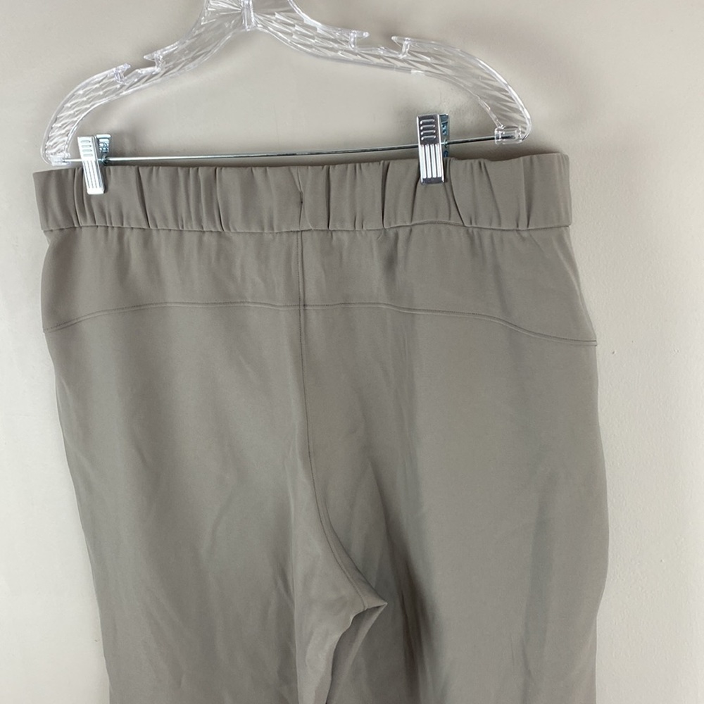 Lululemon Stretch High Rise Pant 7/8 Length Pockets Drawstring Grey Size 14 - Picture 13 of 16